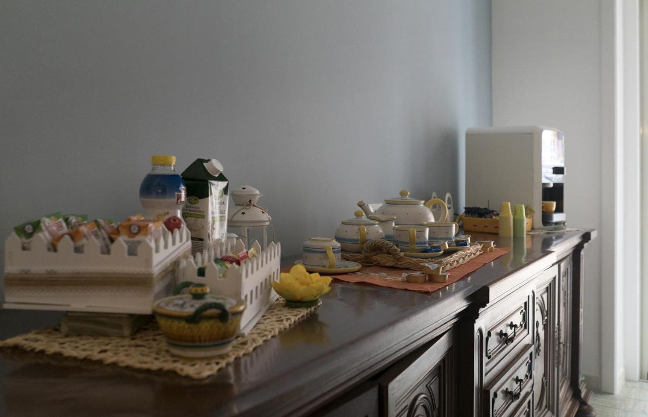 B&B Belli Di Nonna Salerno Bagian luar foto